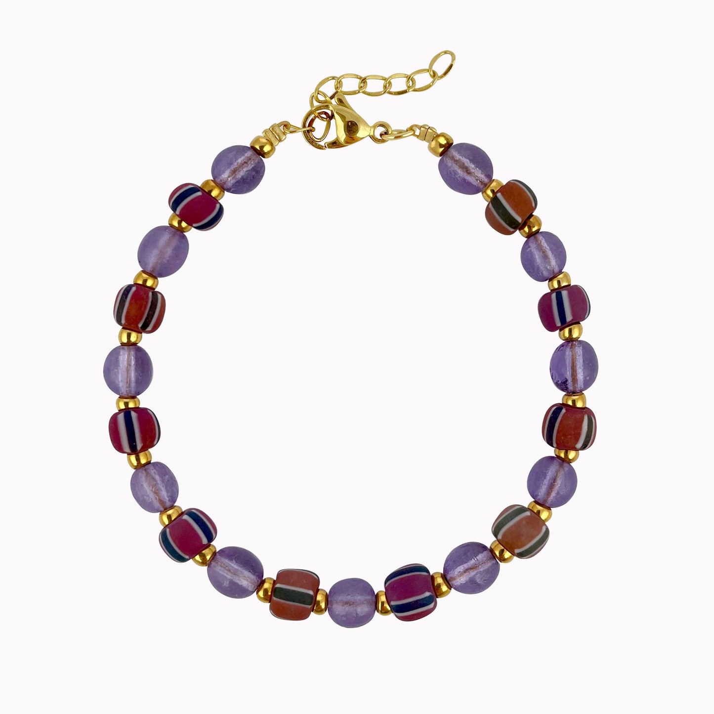 Purple Sunset Bracelet | Paarse armband met gestreepte kralen