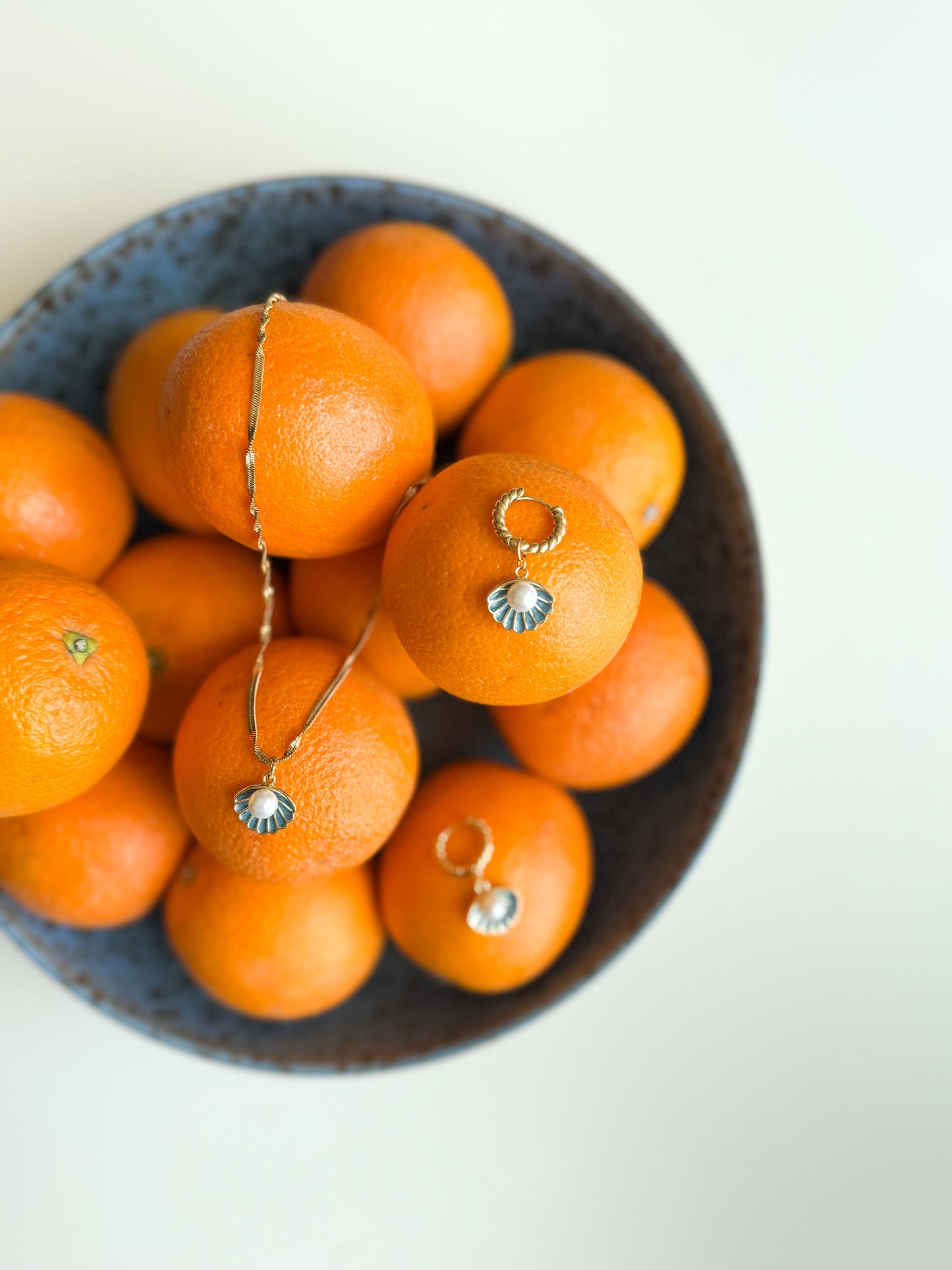 ketting goud met bedel parel oester