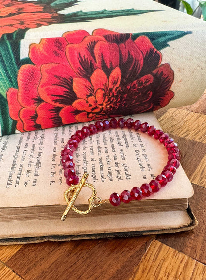 Rode kralen armband met hart