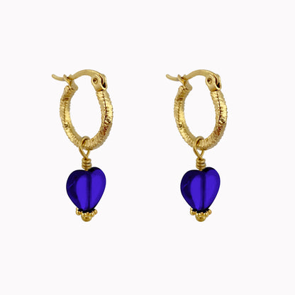 Gouden oorringen met blauw hartje