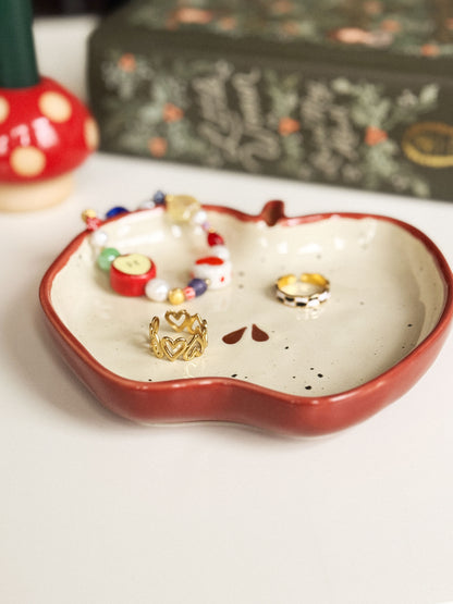 Gouden ring met open hartjes