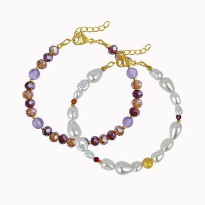 Parelarmband en paarse kralen armbanden set