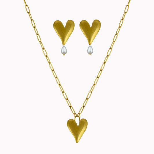 Ketting en oorbellen set met hart bedel