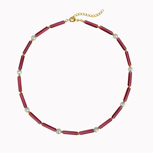 Paarse kralenketting met parels