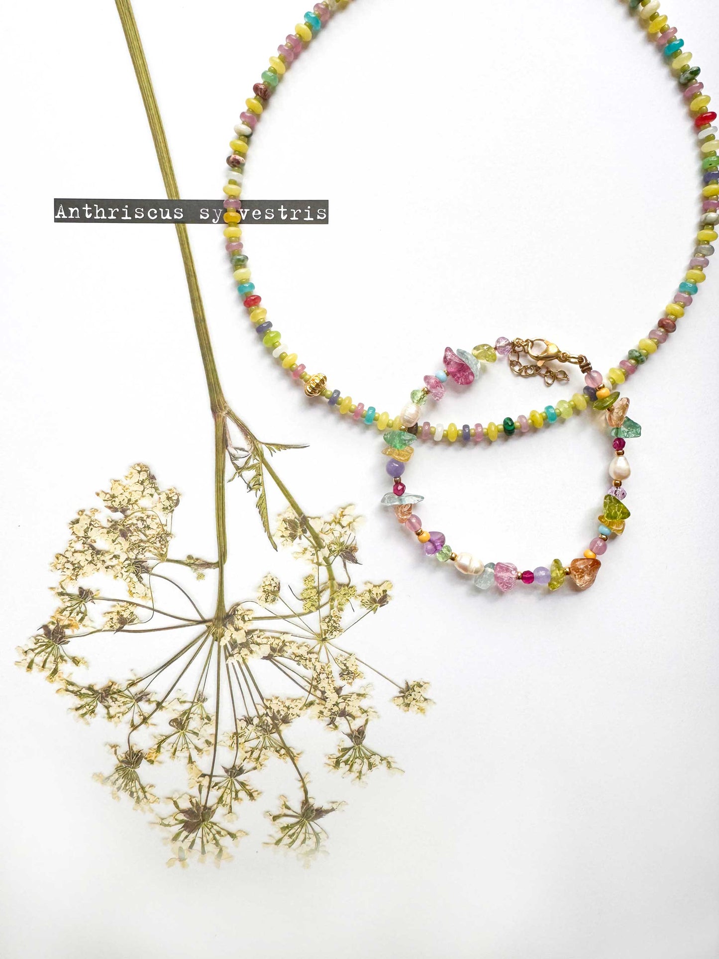 Rainforest Necklace | Groene ketting met platte kralen