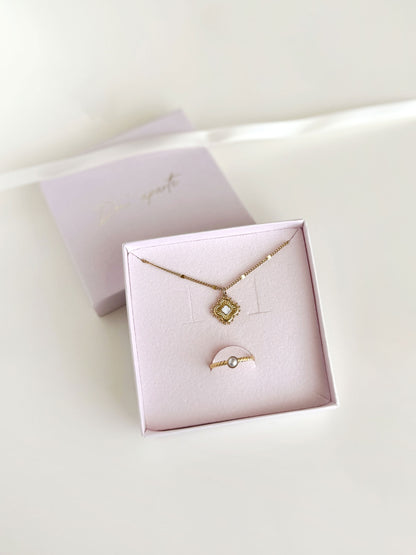 Sieraden set klavertje vier ketting en parel ring | Don' aparte