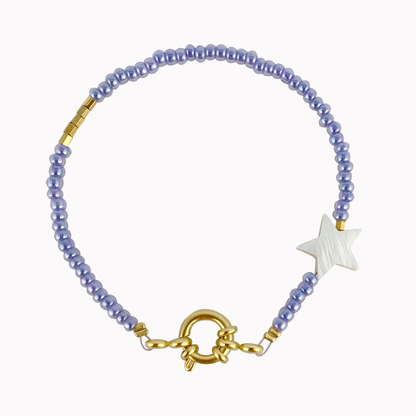 Paarse kralen armband met ster en slotje