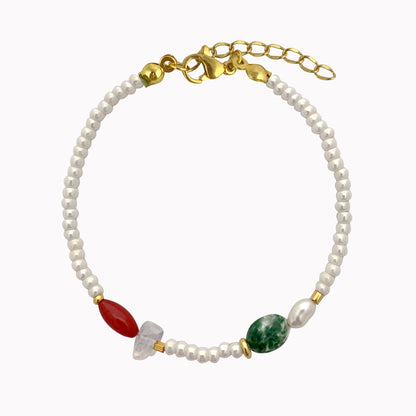Witte kralen armband met steentjes