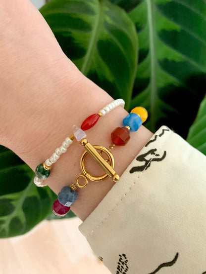 Witte kralen armband met steentjes