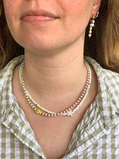 Licht groene ketting met sterretje